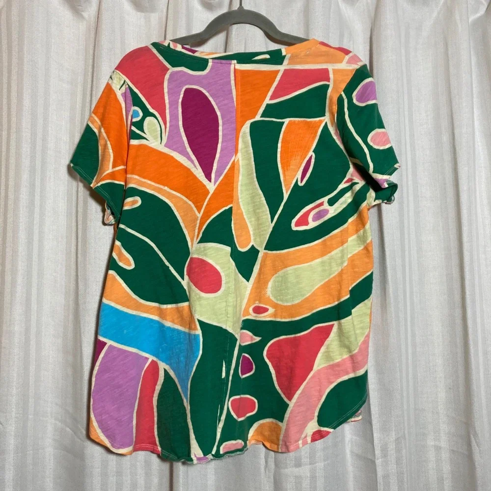 Christian Siriano New York Womens 1X Abstract Tropical Leaf Print V-Neck T-Shirt